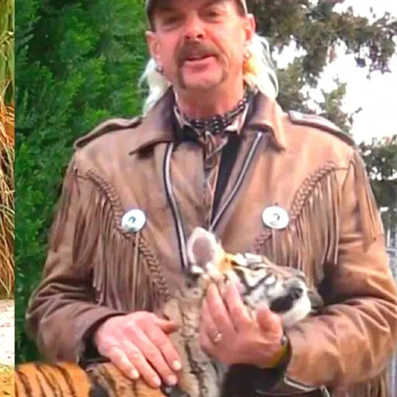 Hot Leathers Black Suede 90s Y2K Vintage Fringed Motorcycle Jacket - Picture 3 of 16